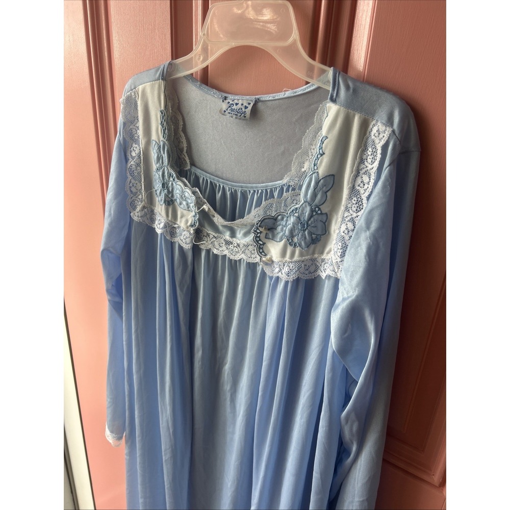 Vintage Baby Blue Pengoir Nightgown Robe Set Small Medium Lace Floral